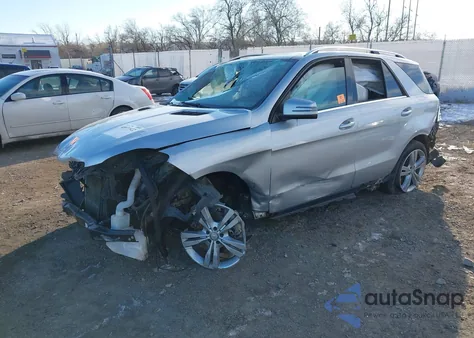 2015 Mercedes-Benz Ml 350 4Matic z USA, uszkodzony, nr VIN 4JGDA5HB0FA559449